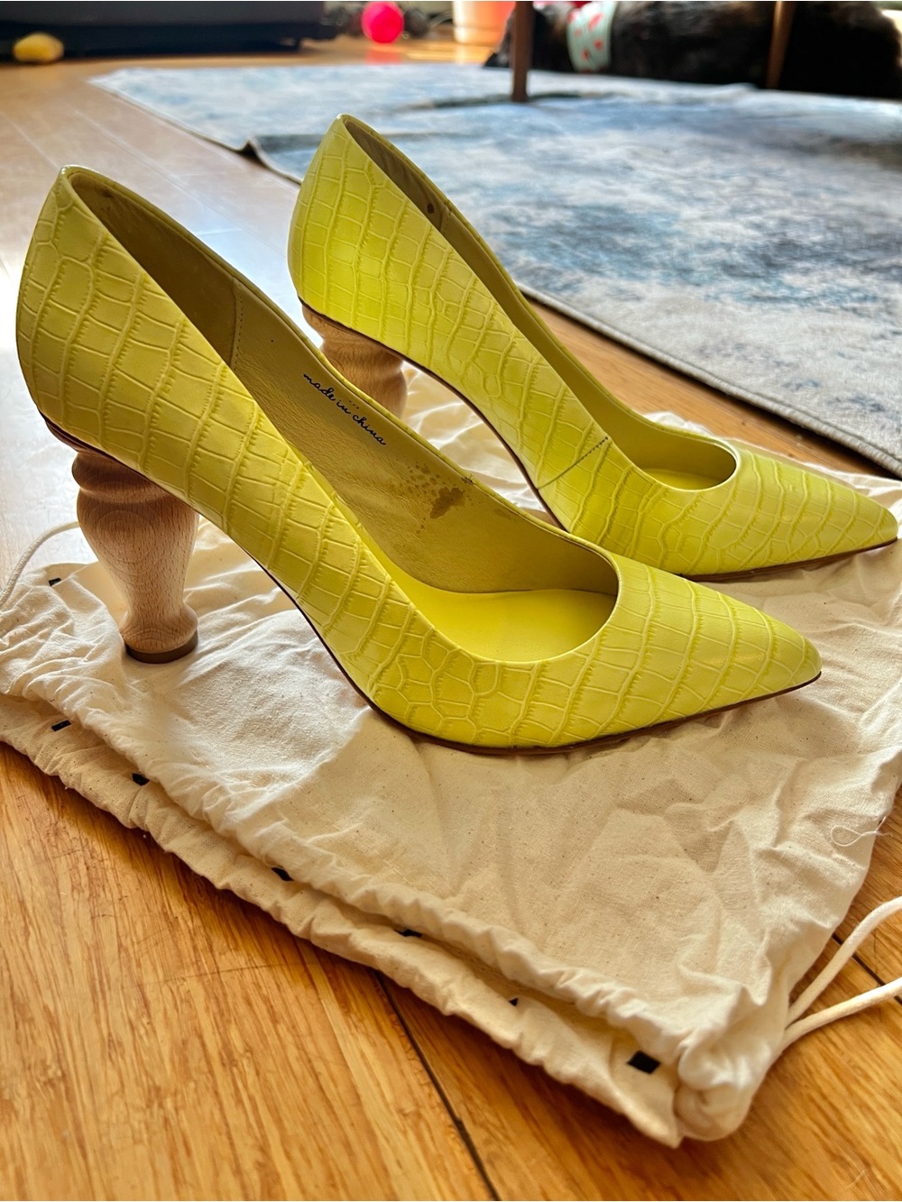 NWOT Charlotte Stone Baughn in Acid Yellow - Picture 5 of 5